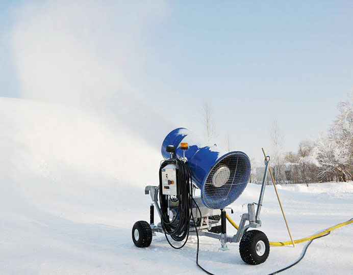 造雪機的工作原理